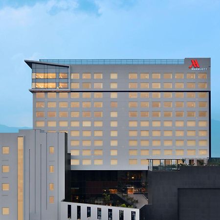Kathmandu Marriott Hotel Exterior foto