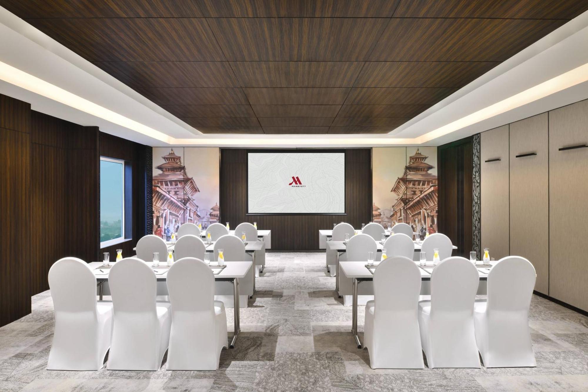 Kathmandu Marriott Hotel Exterior foto